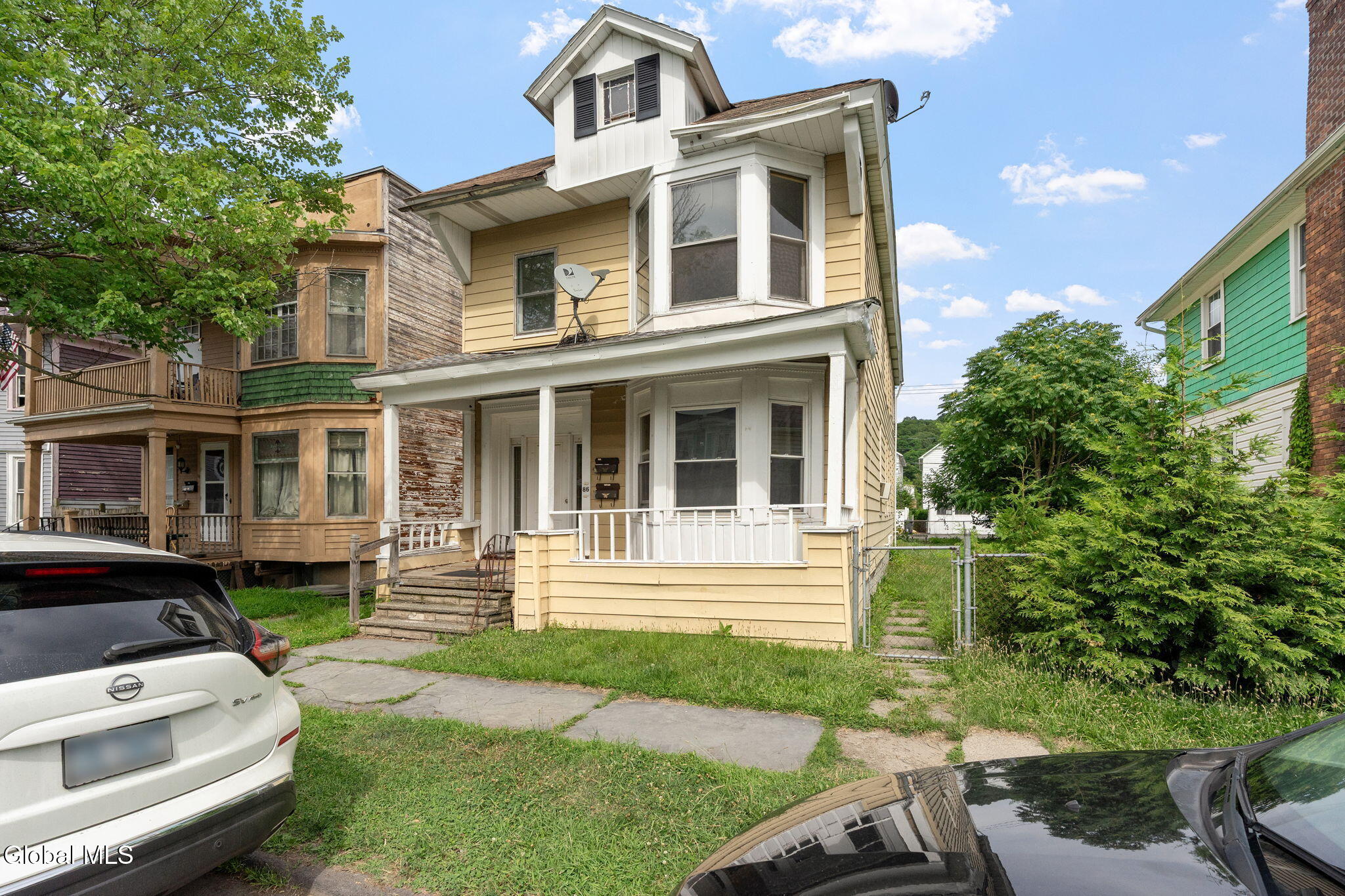 86 6th Avenue Troy NY 12180