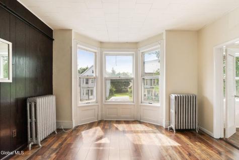 86 6th Avenue Troy NY 12180
