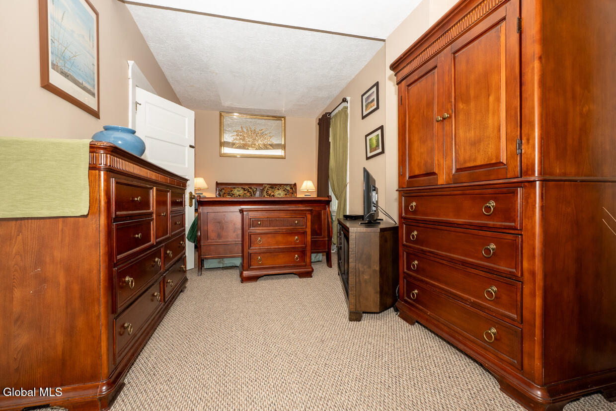 10 Bohl Avenue Albany NY 12209