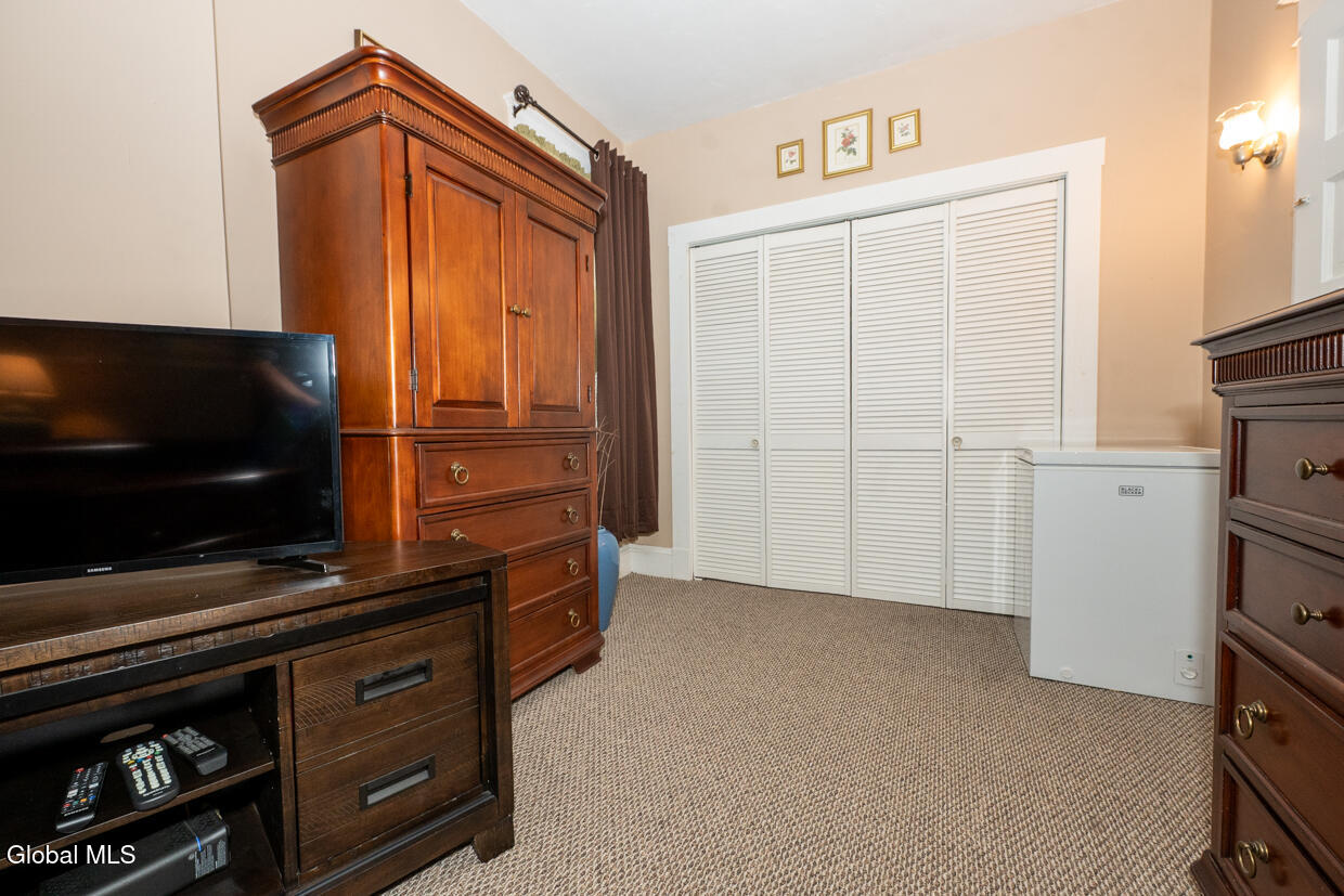 10 Bohl Avenue Albany NY 12209
