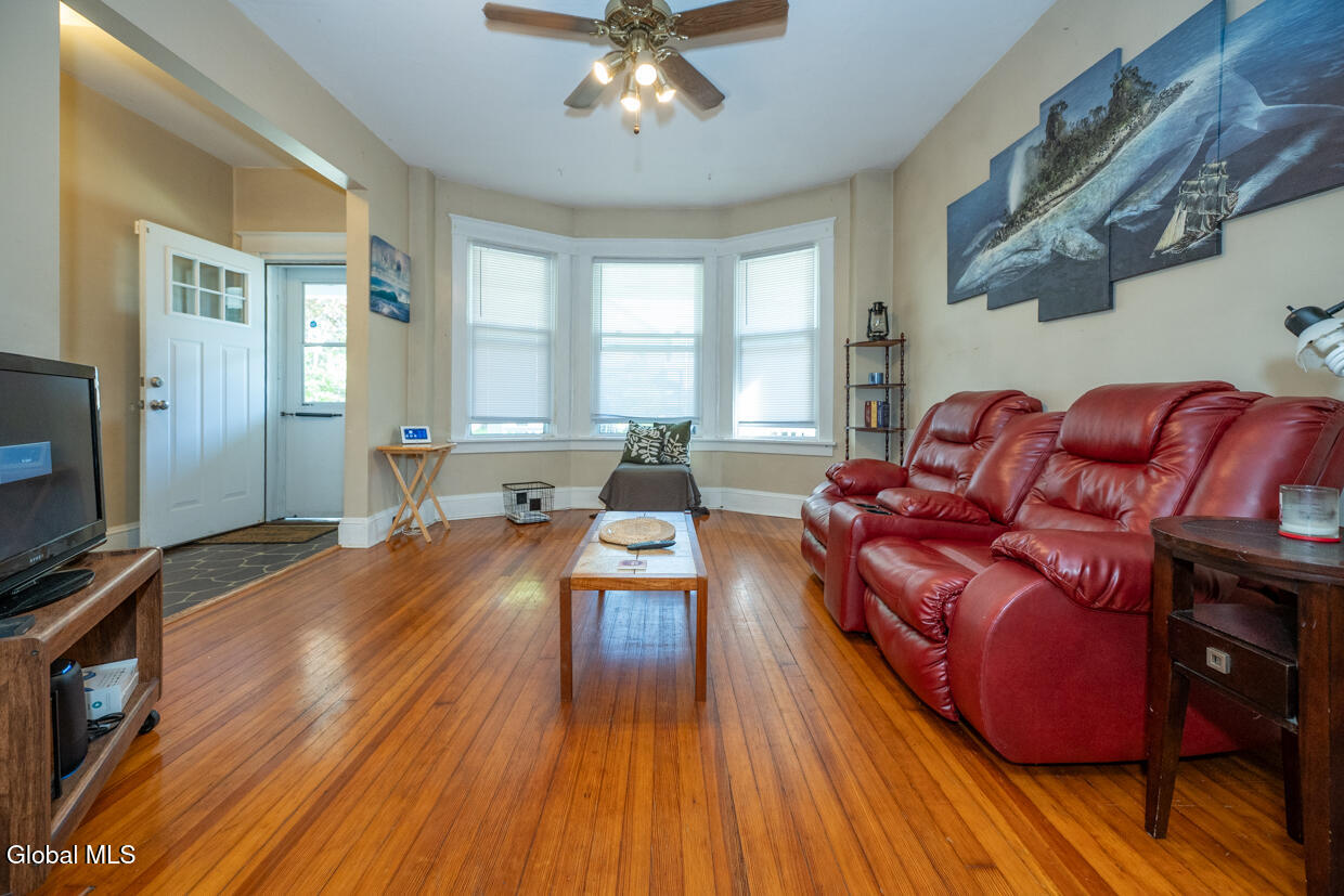 10 Bohl Avenue Albany NY 12209