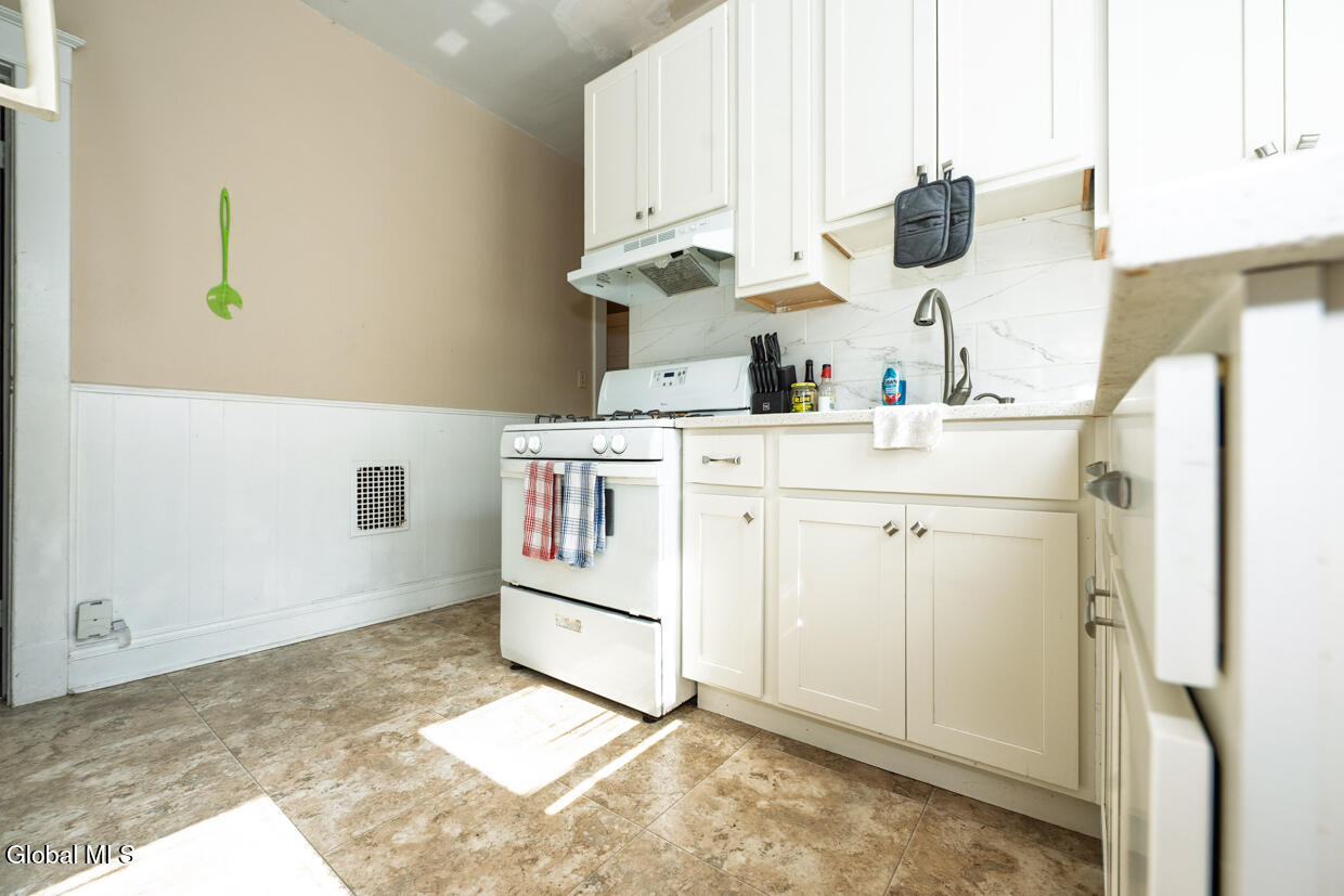 10 Bohl Avenue Albany NY 12209