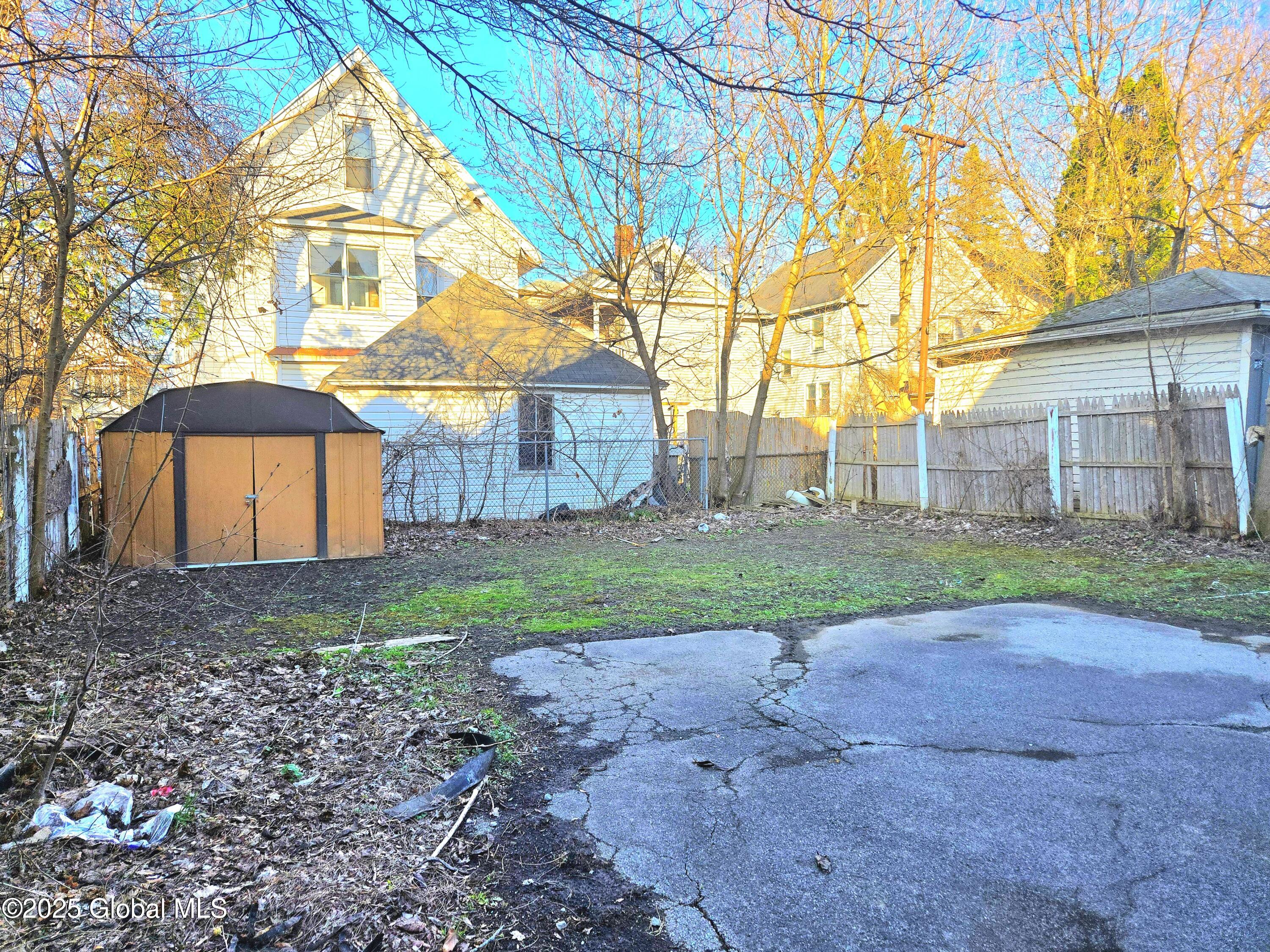 15 Kenyon Court Utica NY 13501