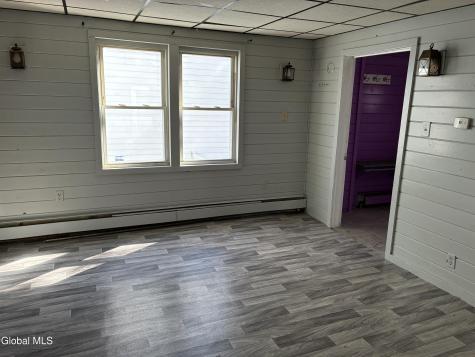 1340 4th Avenue Schenectady NY 12303