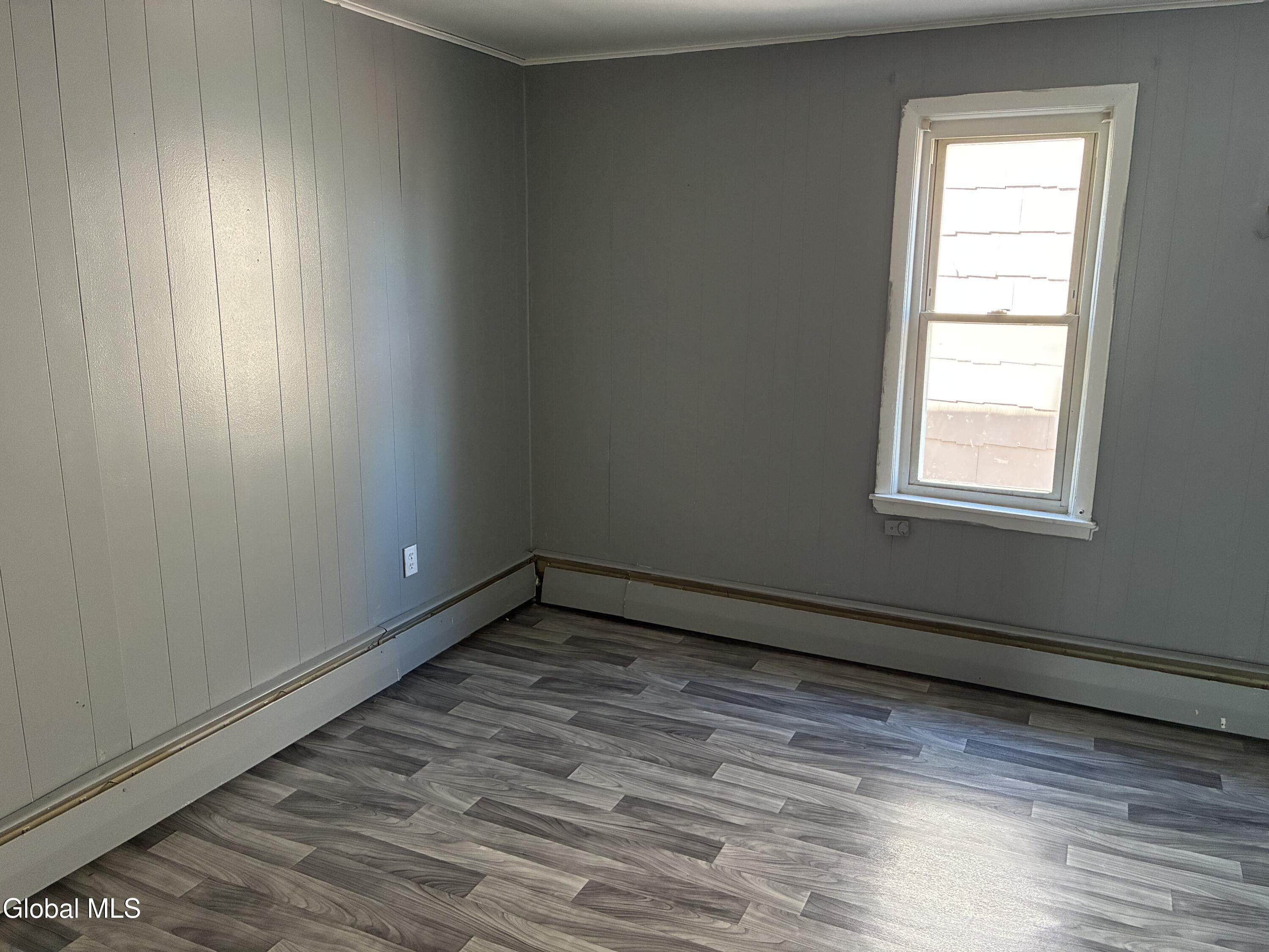 1340 4th Avenue Schenectady NY 12303