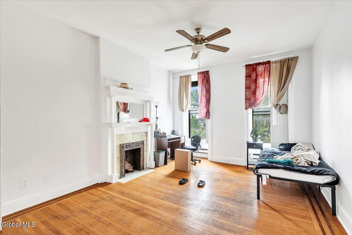 221 Lancaster Street Albany NY 12210