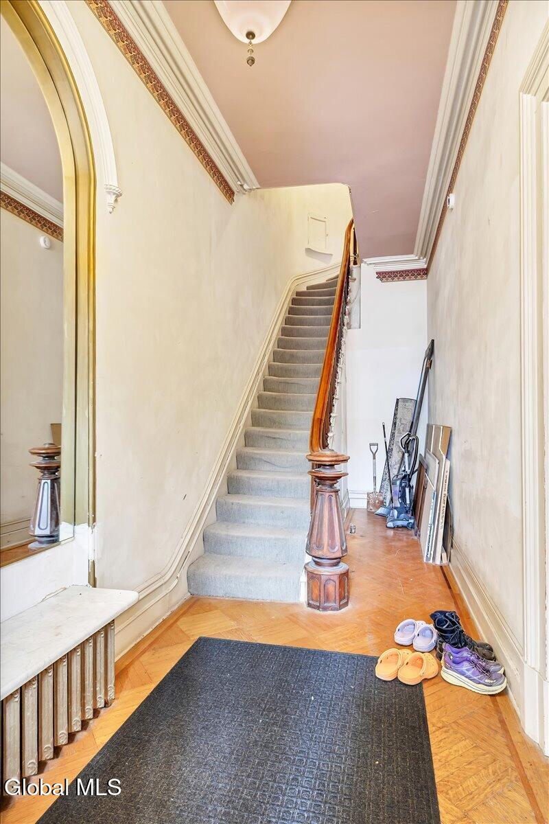 221 Lancaster Street Albany NY 12210