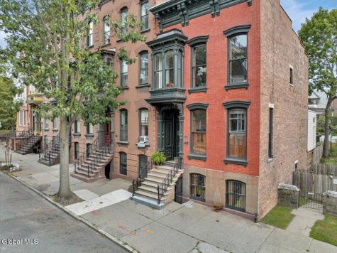 221 Lancaster Street Albany NY 12210