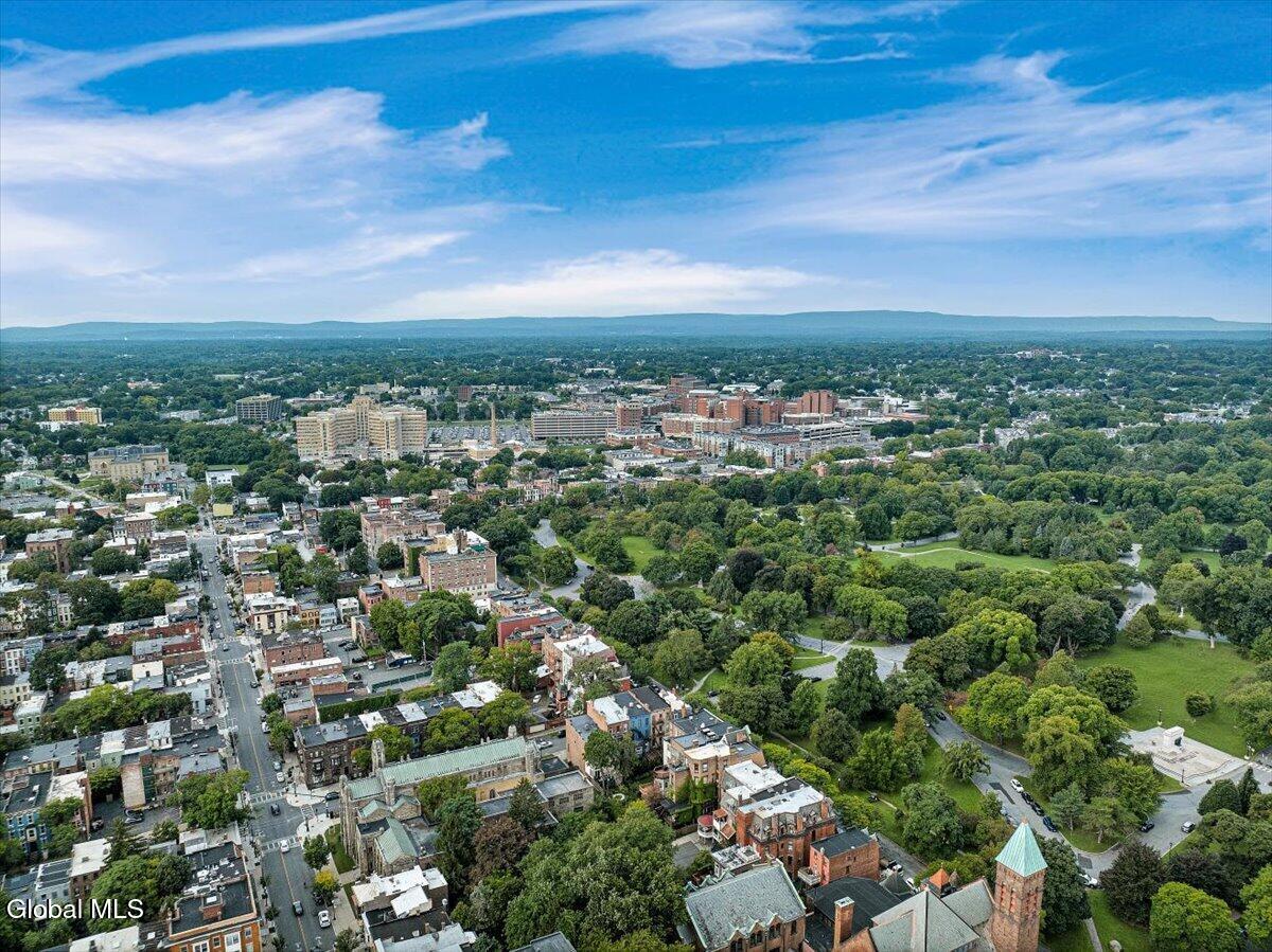 221 Lancaster Street Albany NY 12210