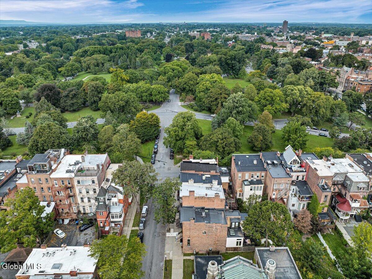221 Lancaster Street Albany NY 12210