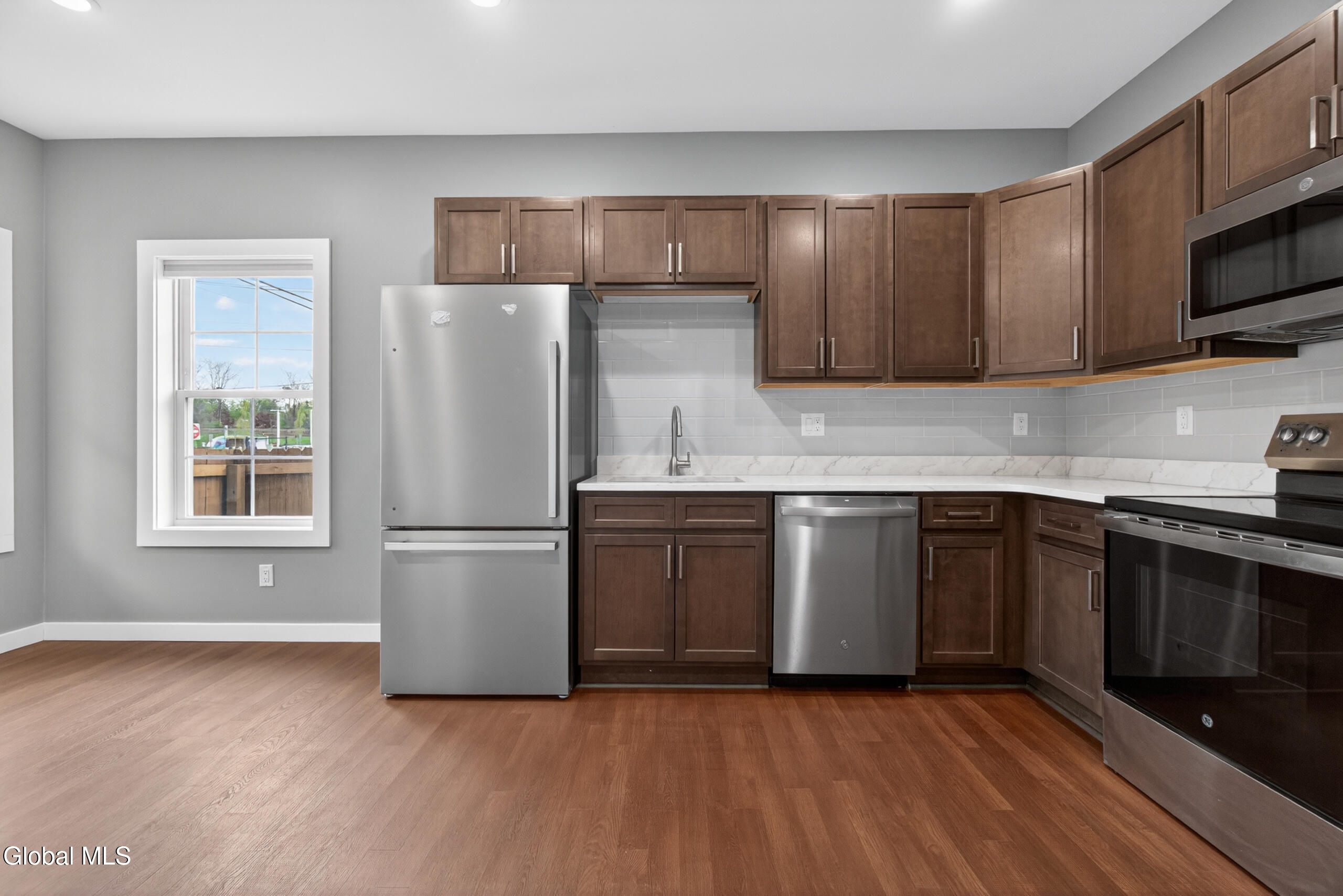 20 Monroe Street Schenectady NY 12305