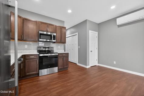 20 Monroe Street Schenectady NY 12305