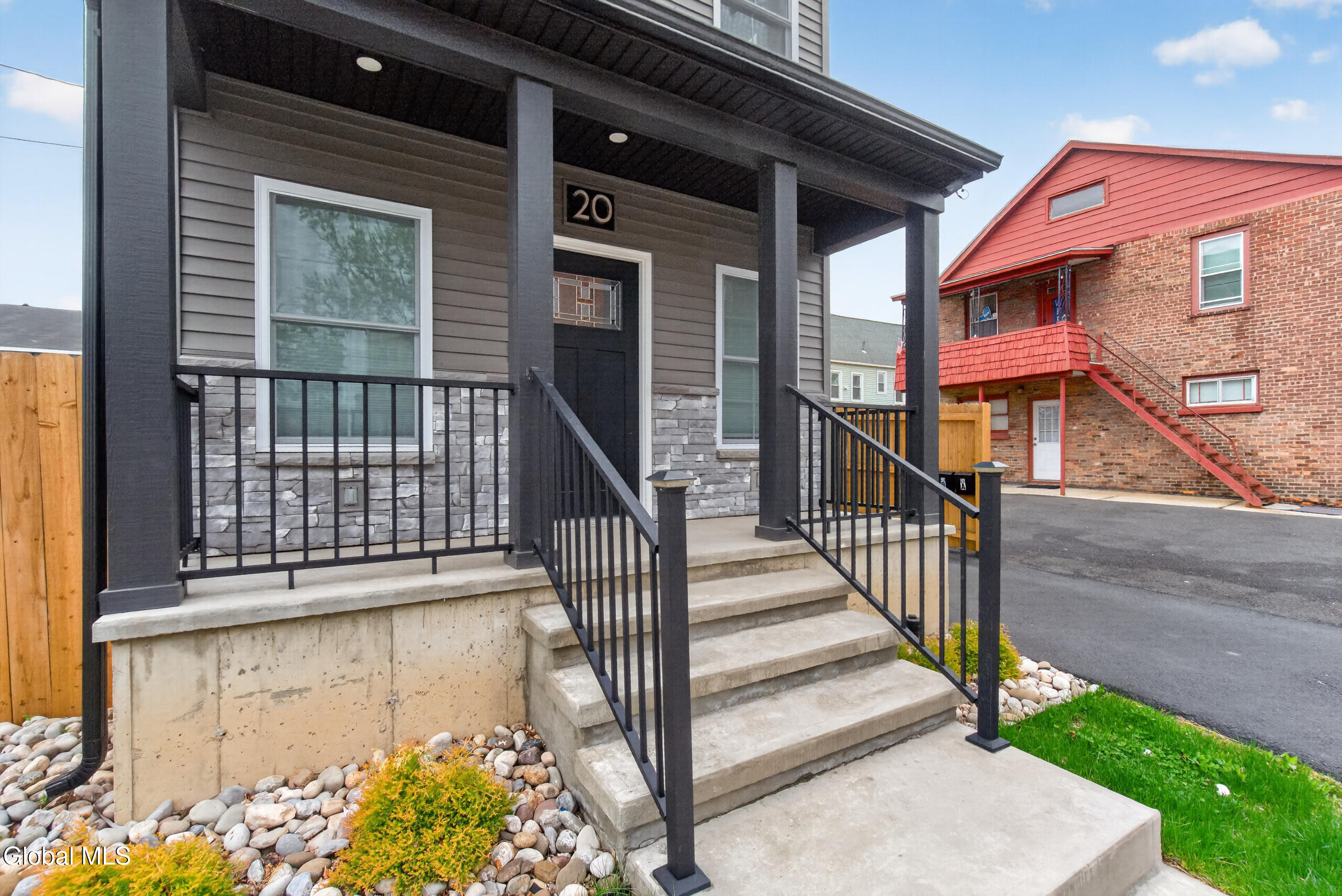 20 Monroe Street Schenectady NY 12305