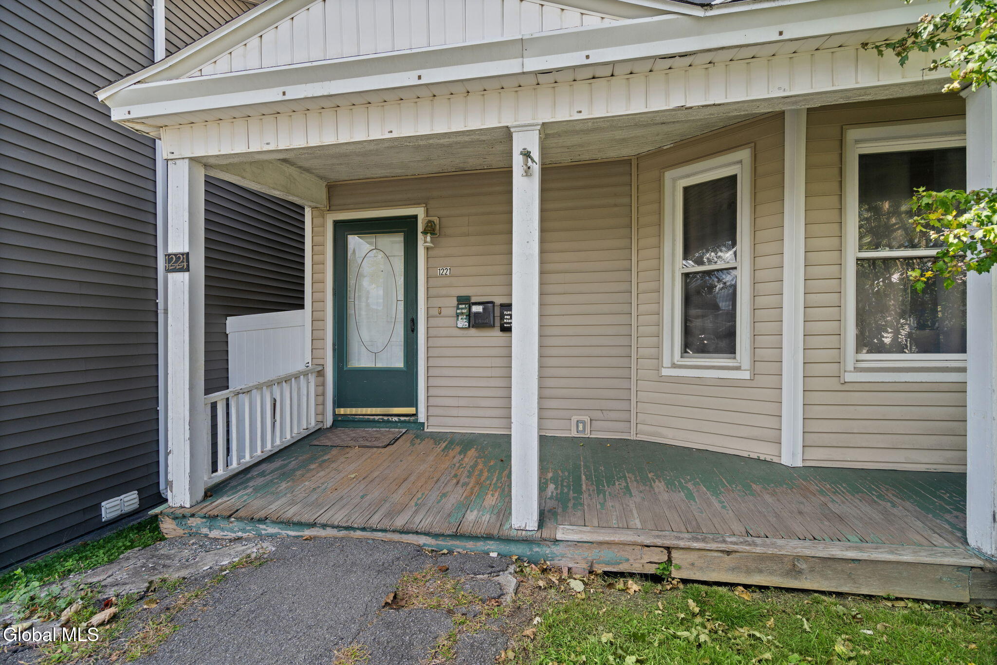 1221 7th Avenue Watervliet NY 12189