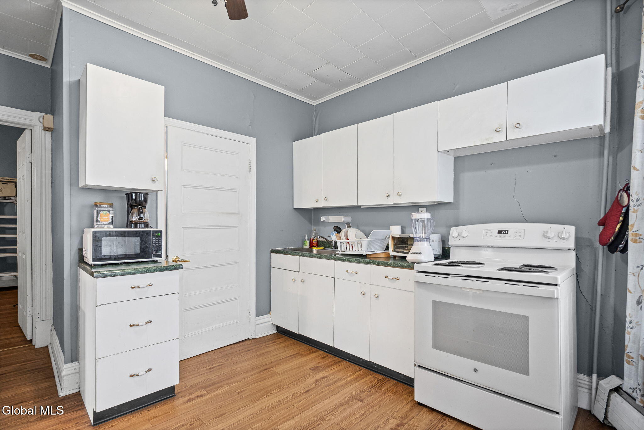 1221 7th Avenue Watervliet NY 12189