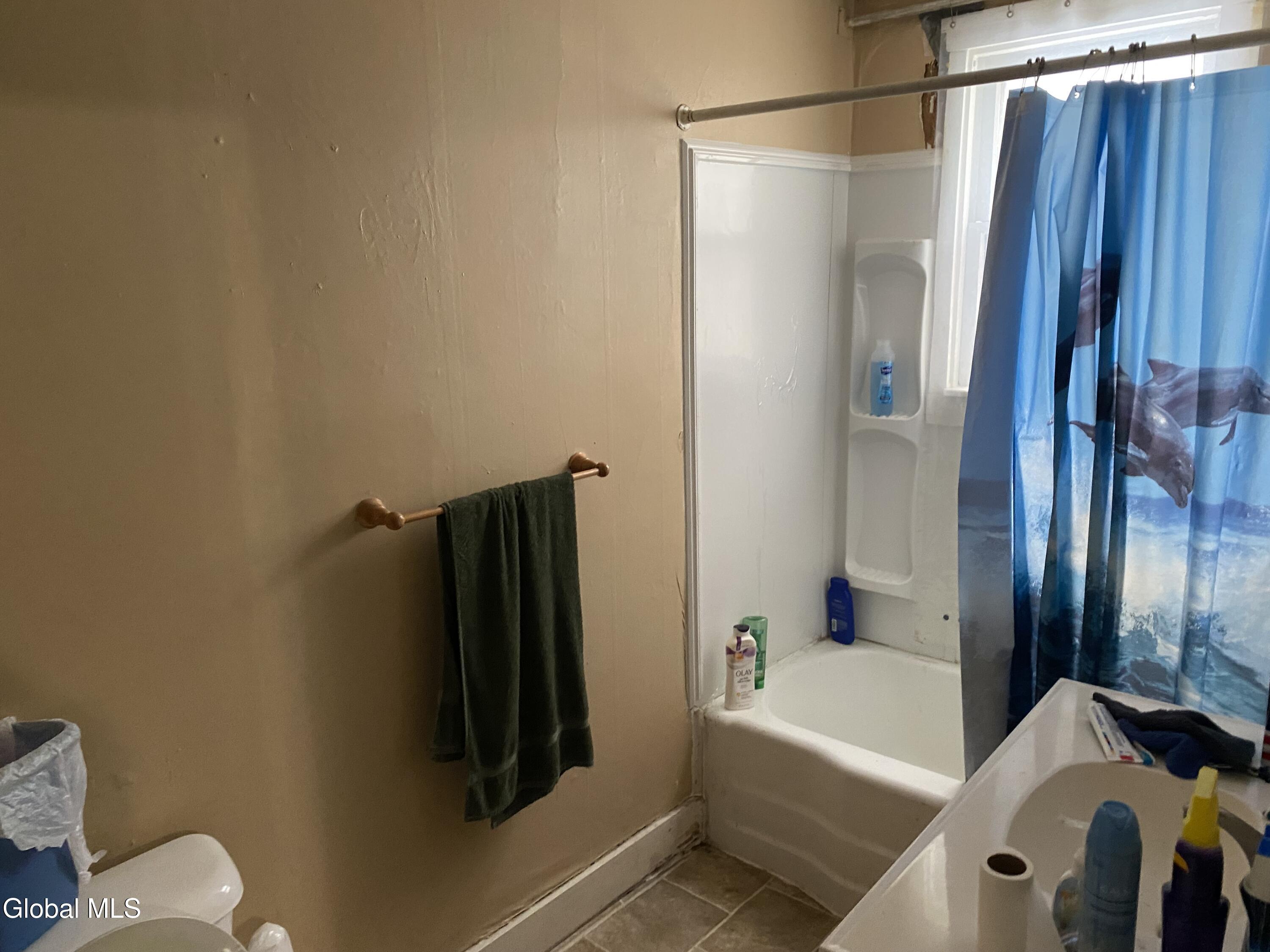 48 Prospect Avenue Gloversville NY 12078