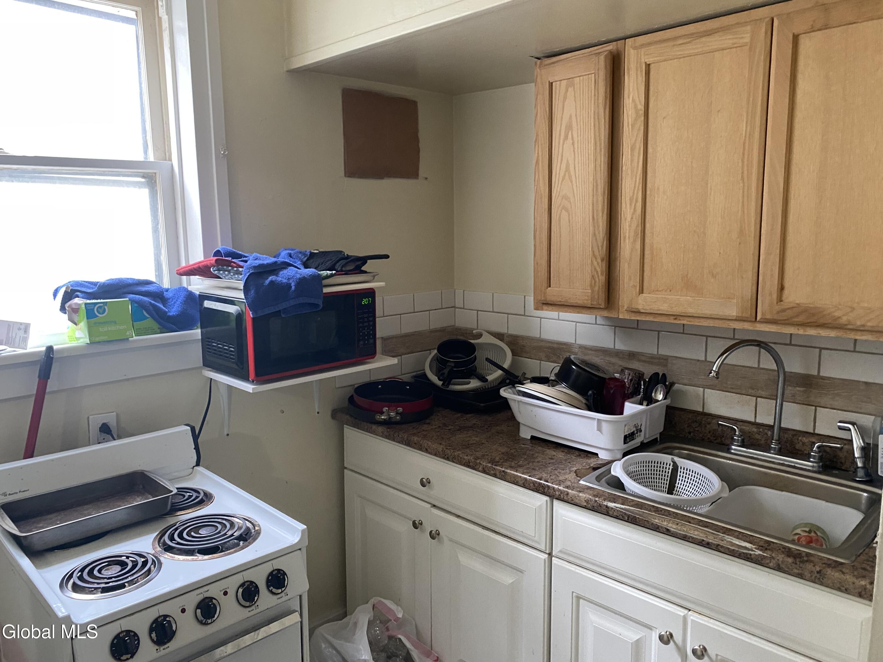 48 Prospect Avenue Gloversville NY 12078