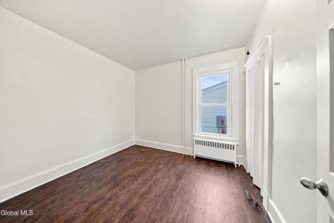 479 8th Avenue Troy NY 12182