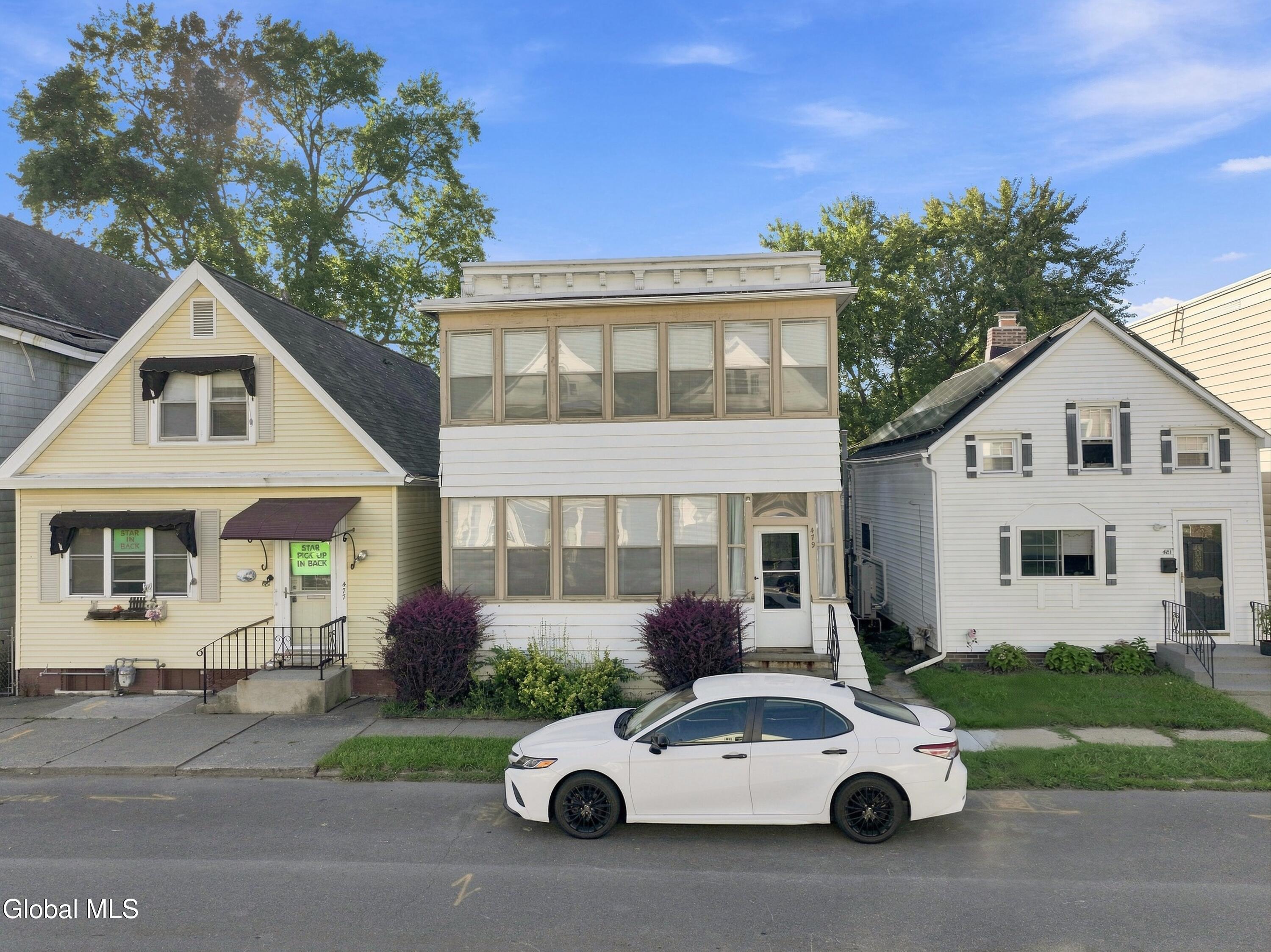 479 8th Avenue Troy NY 12182
