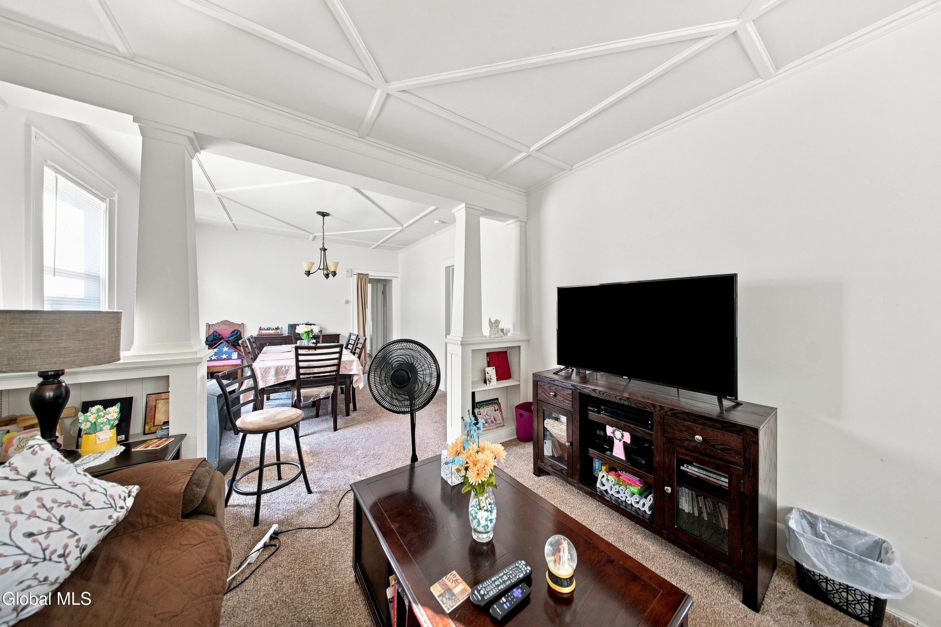 479 8th Avenue Troy NY 12182