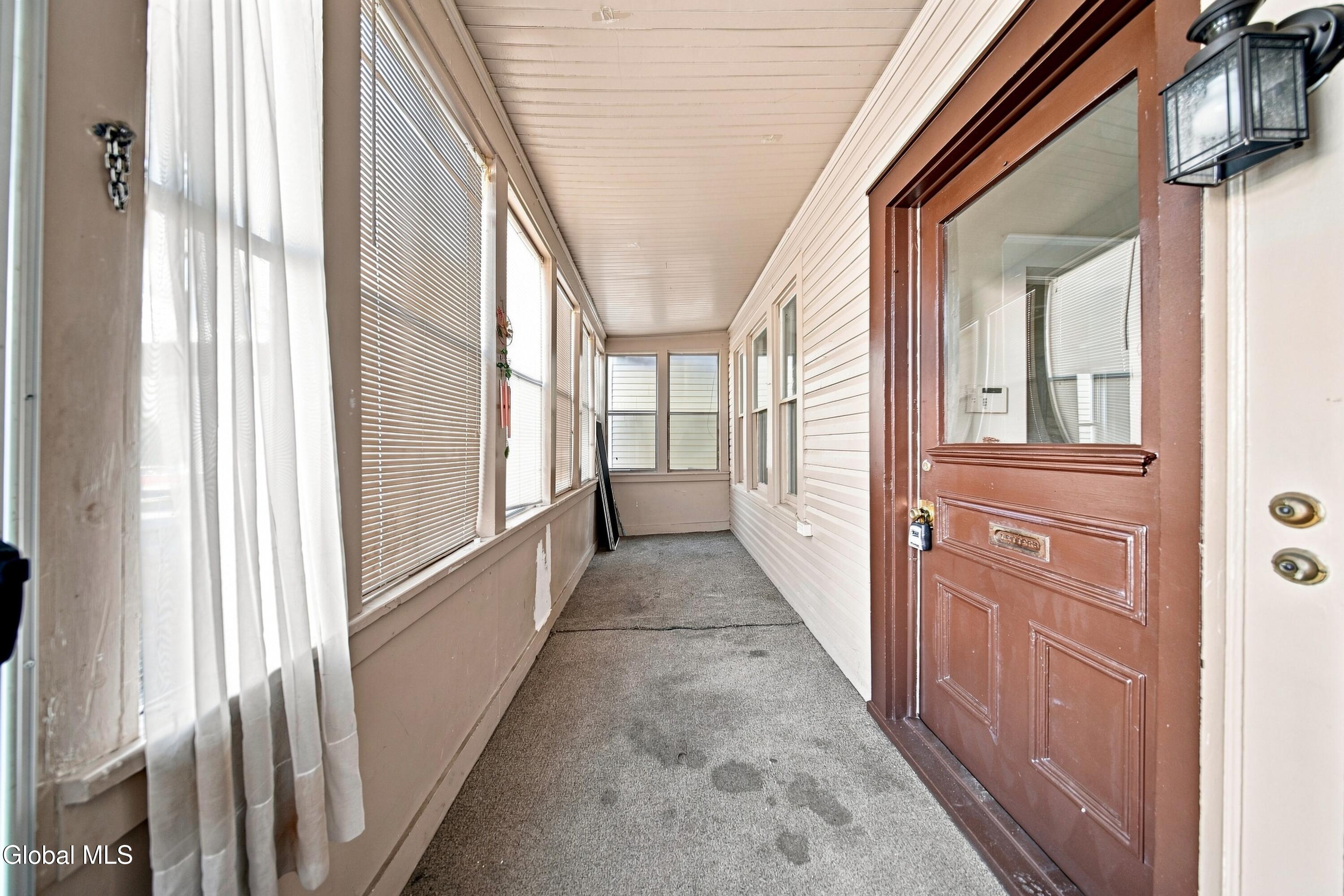 479 8th Avenue Troy NY 12182