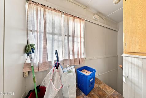 479 8th Avenue Troy NY 12182