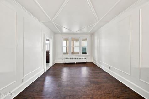 479 8th Avenue Troy NY 12182