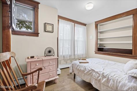 476 Delaware Avenue Albany NY 12209
