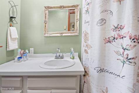 476 Delaware Avenue Albany NY 12209