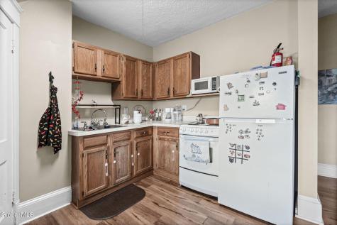 476 Delaware Avenue Albany NY 12209