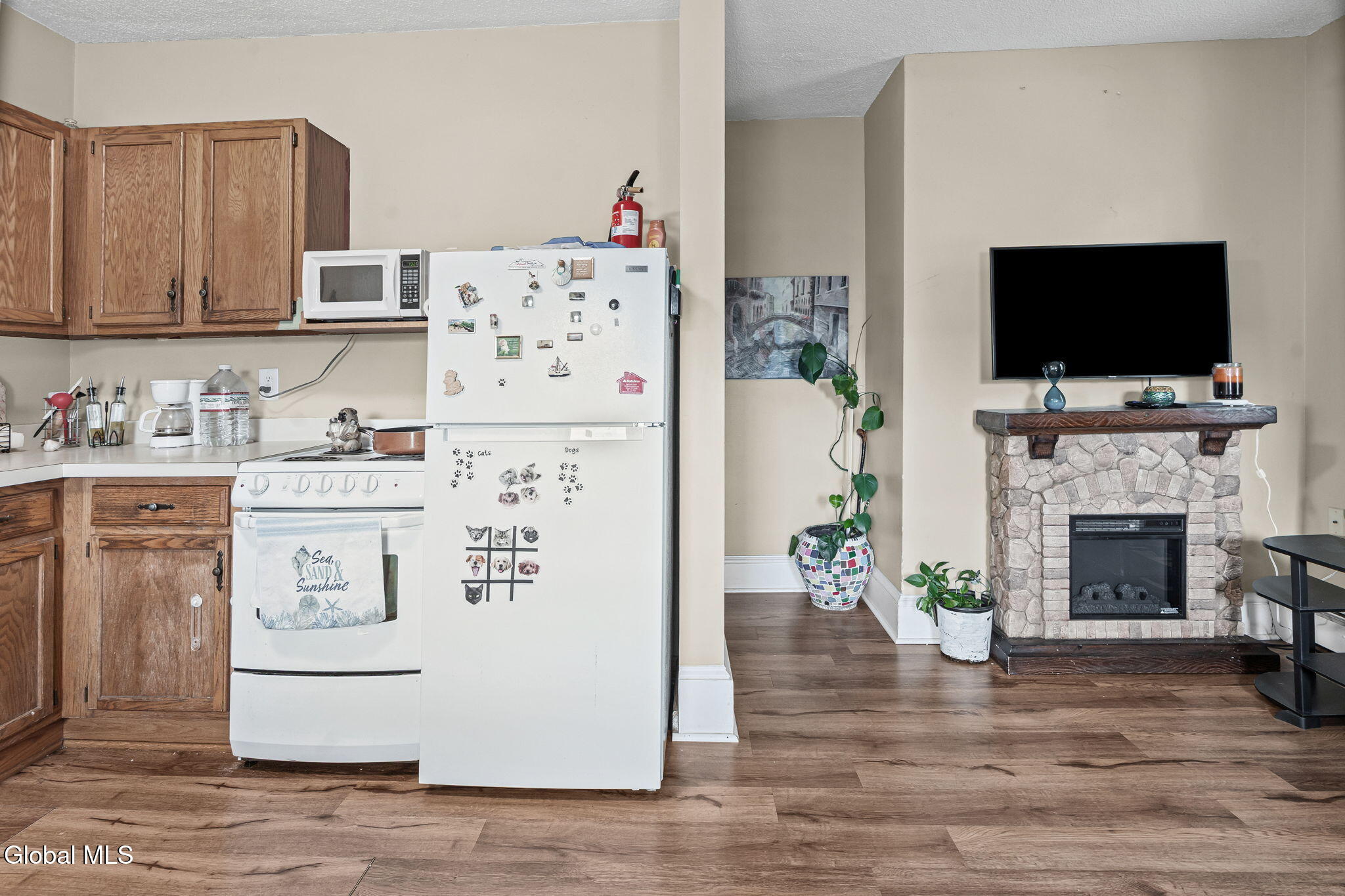 476 Delaware Avenue Albany NY 12209