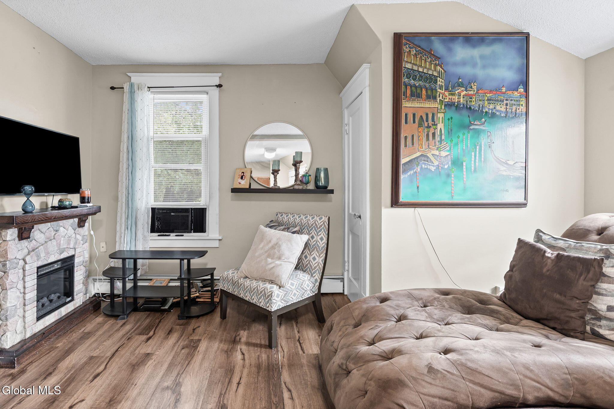 476 Delaware Avenue Albany NY 12209