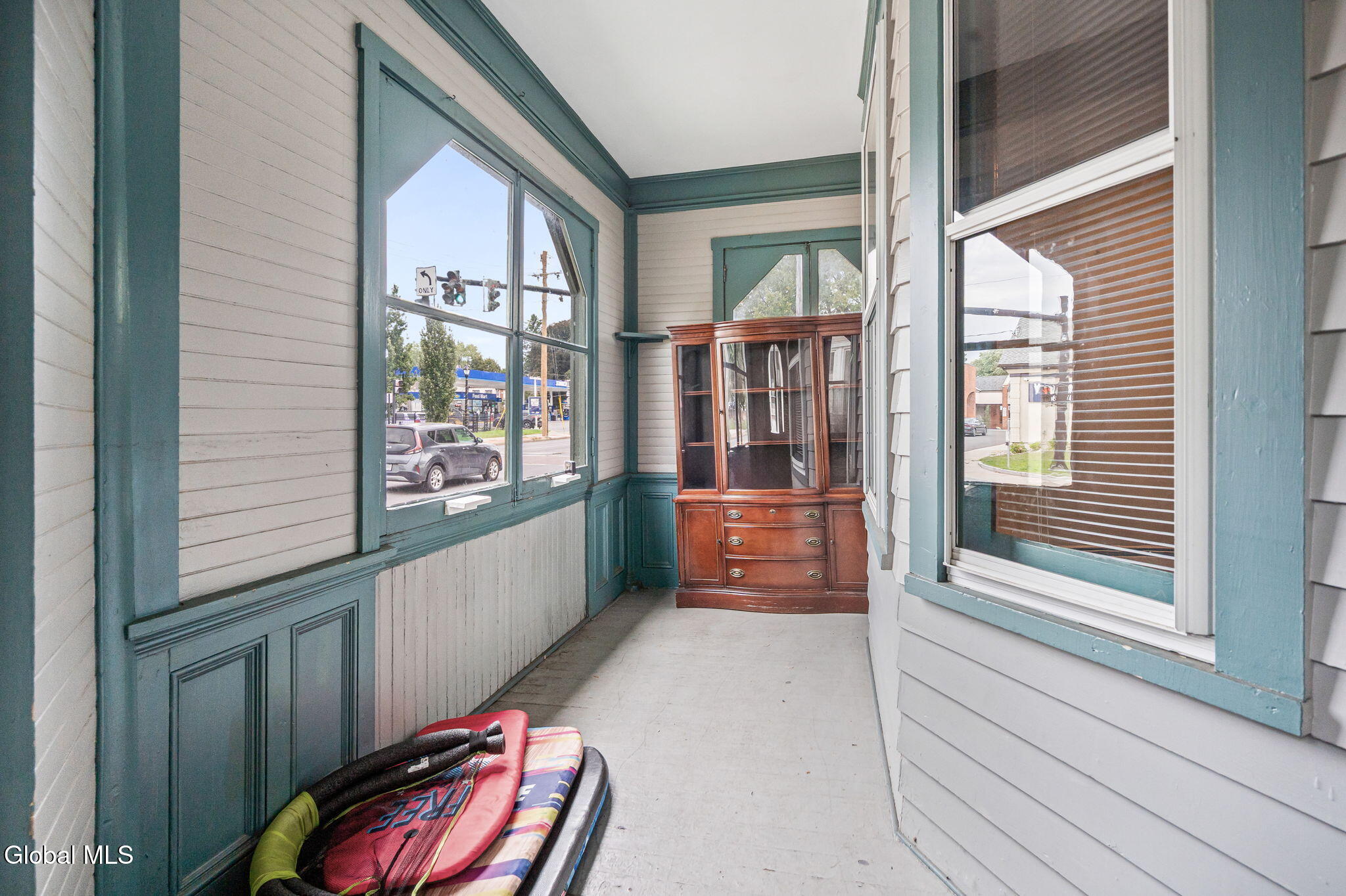 476 Delaware Avenue Albany NY 12209
