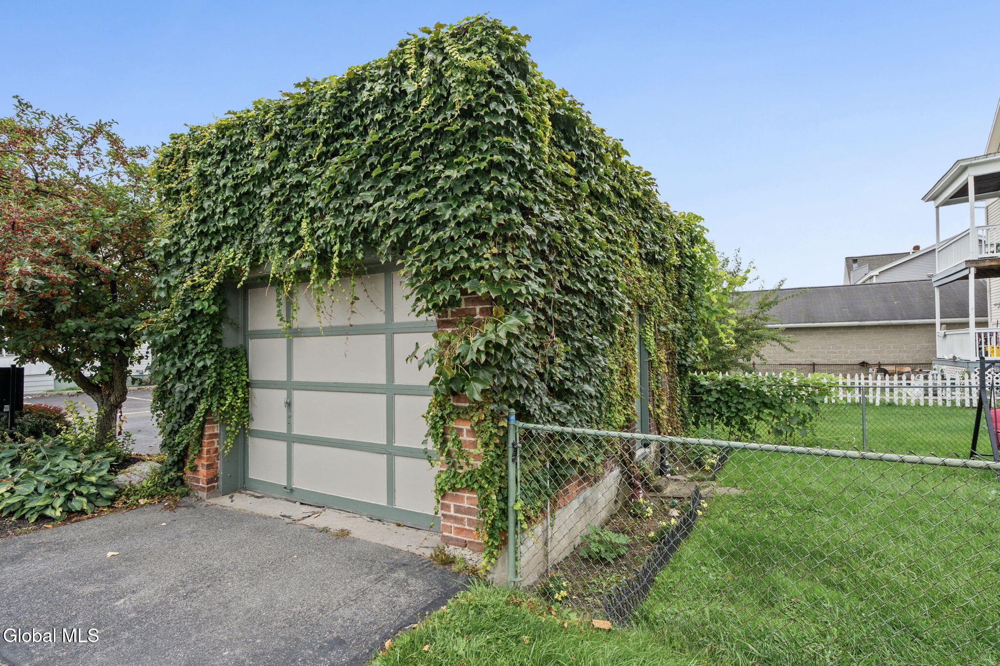 476 Delaware Avenue Albany NY 12209