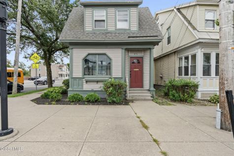 476 Delaware Avenue Albany NY 12209