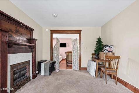 476 Delaware Avenue Albany NY 12209
