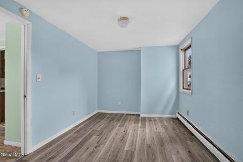 17 Frank Street Schenectady NY 12304