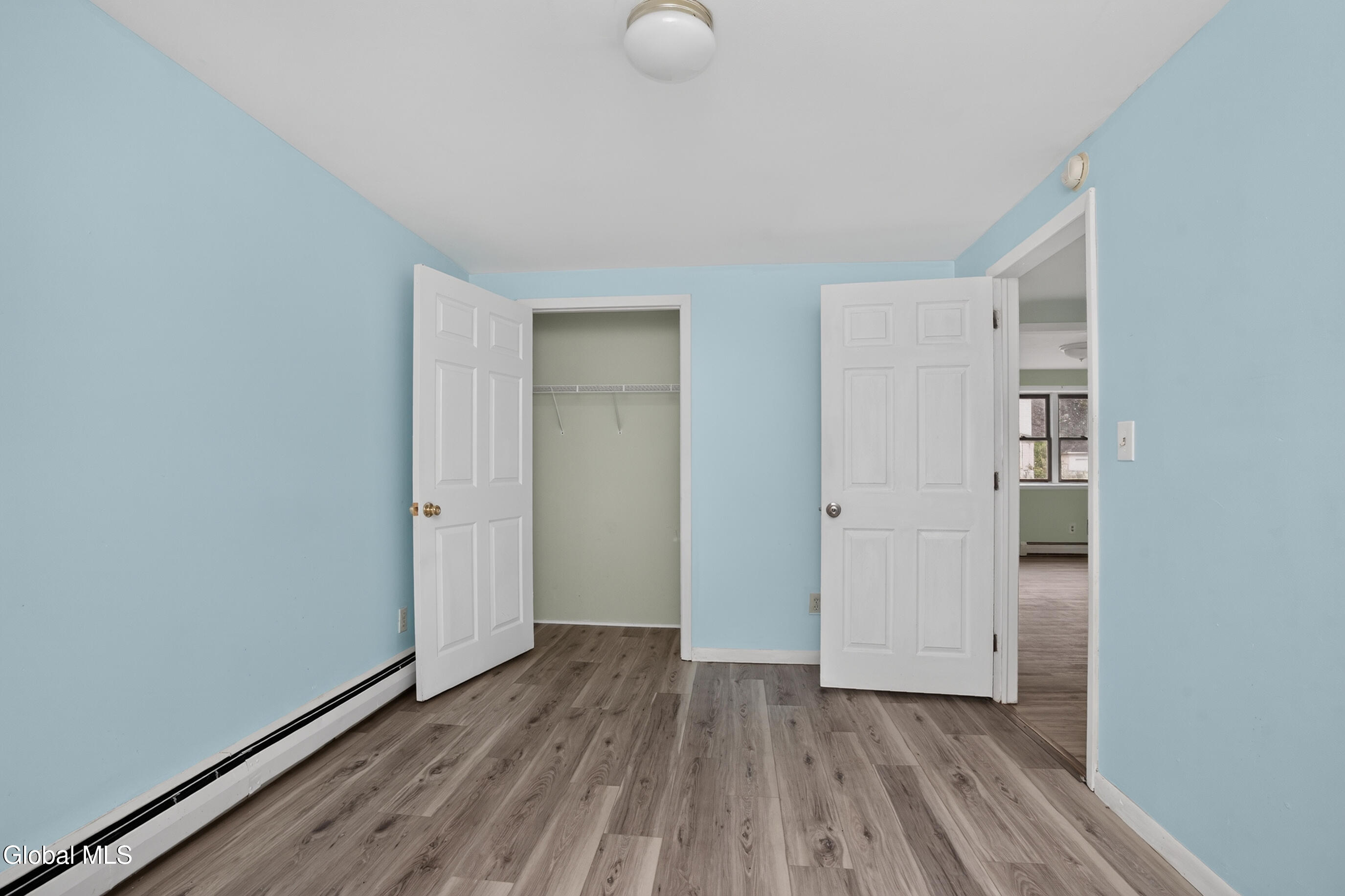 17 Frank Street Schenectady NY 12304