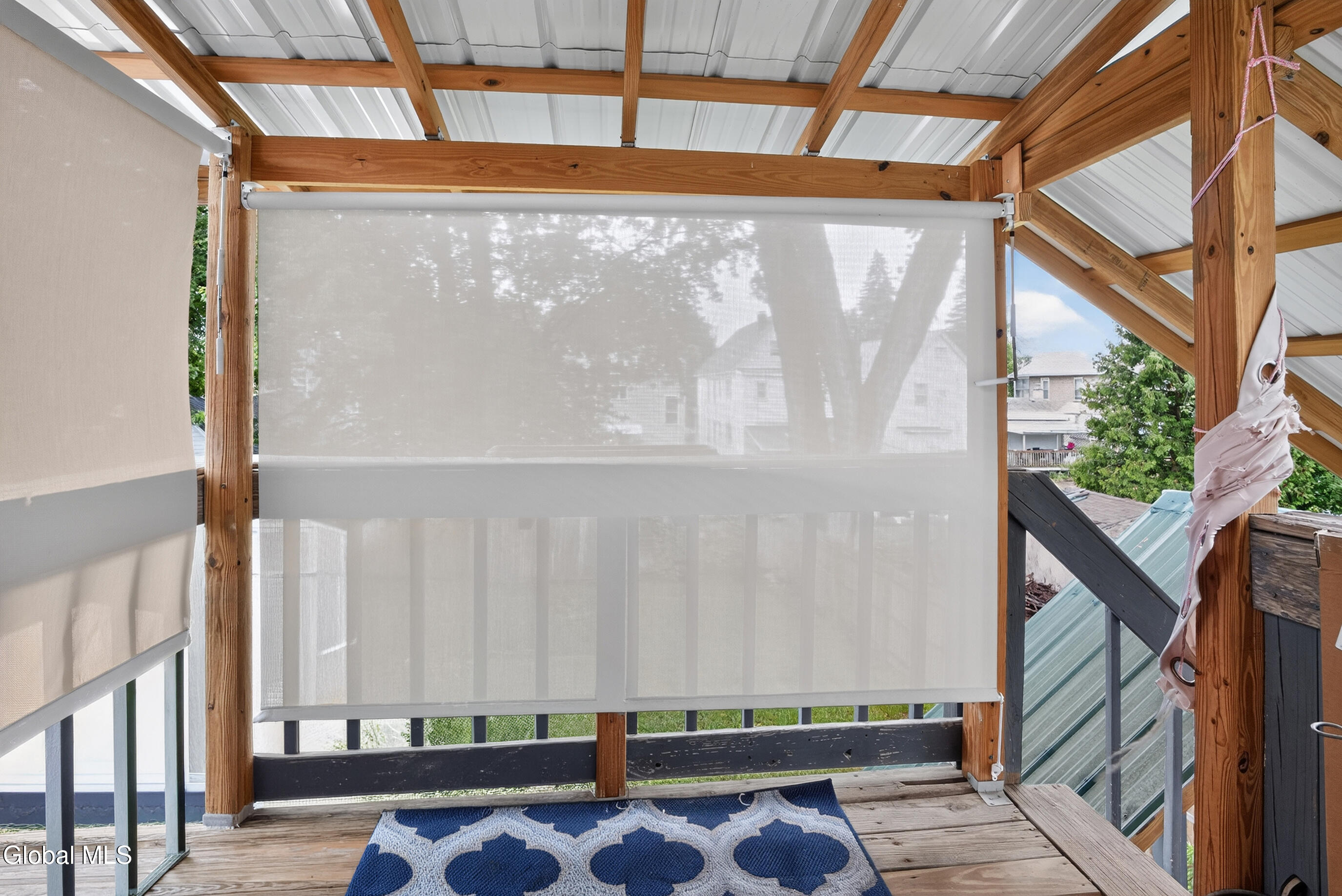 17 Frank Street Schenectady NY 12304