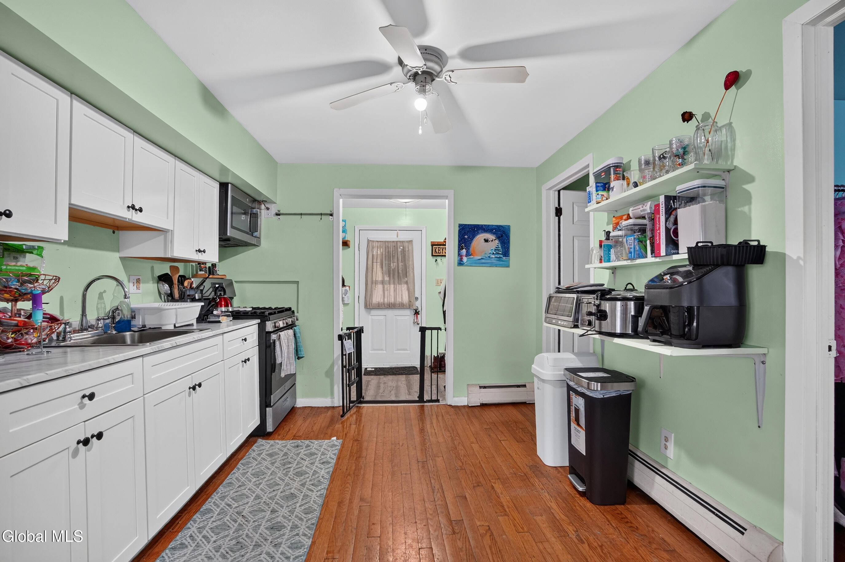 17 Frank Street Schenectady NY 12304