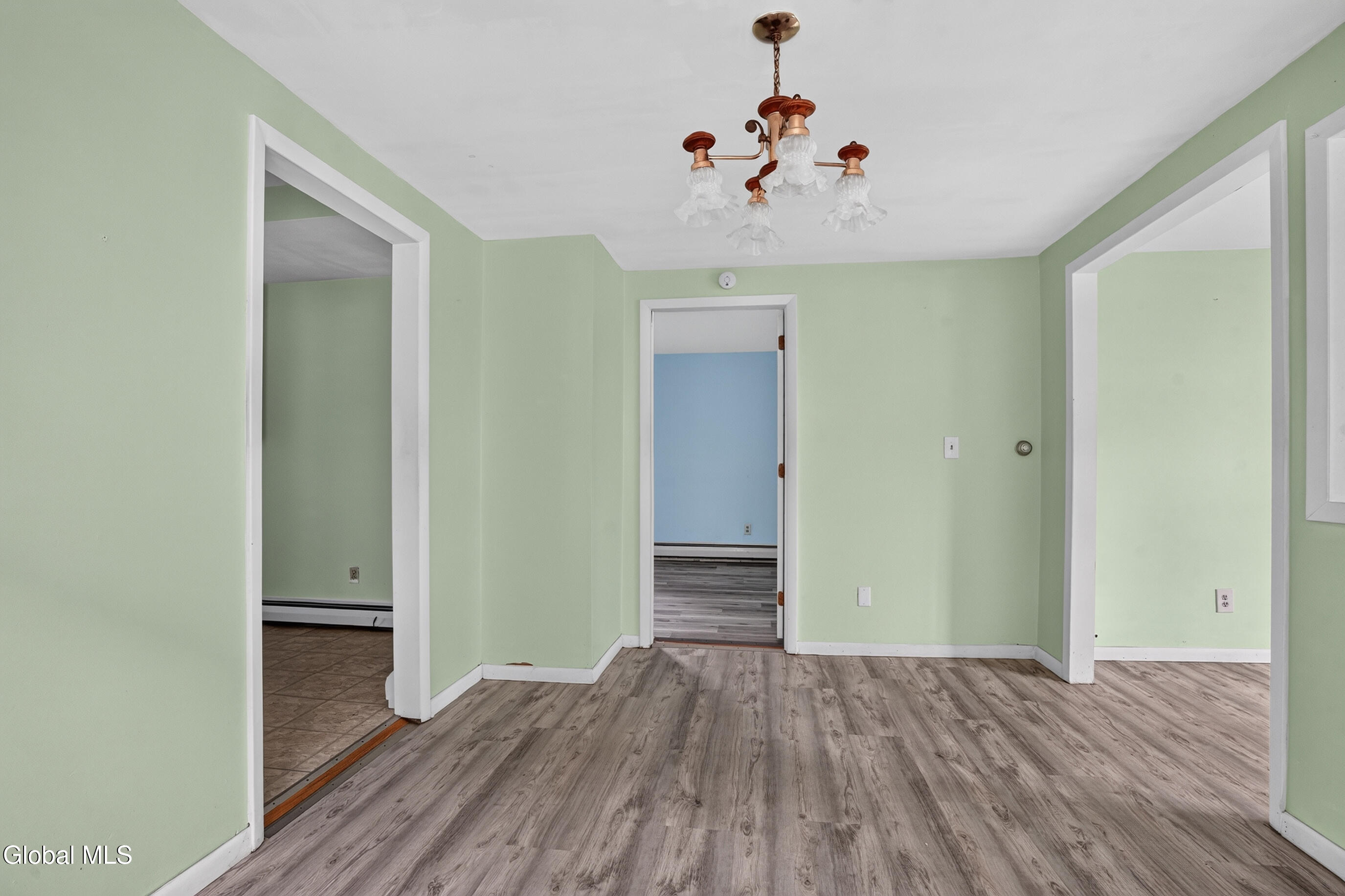 17 Frank Street Schenectady NY 12304
