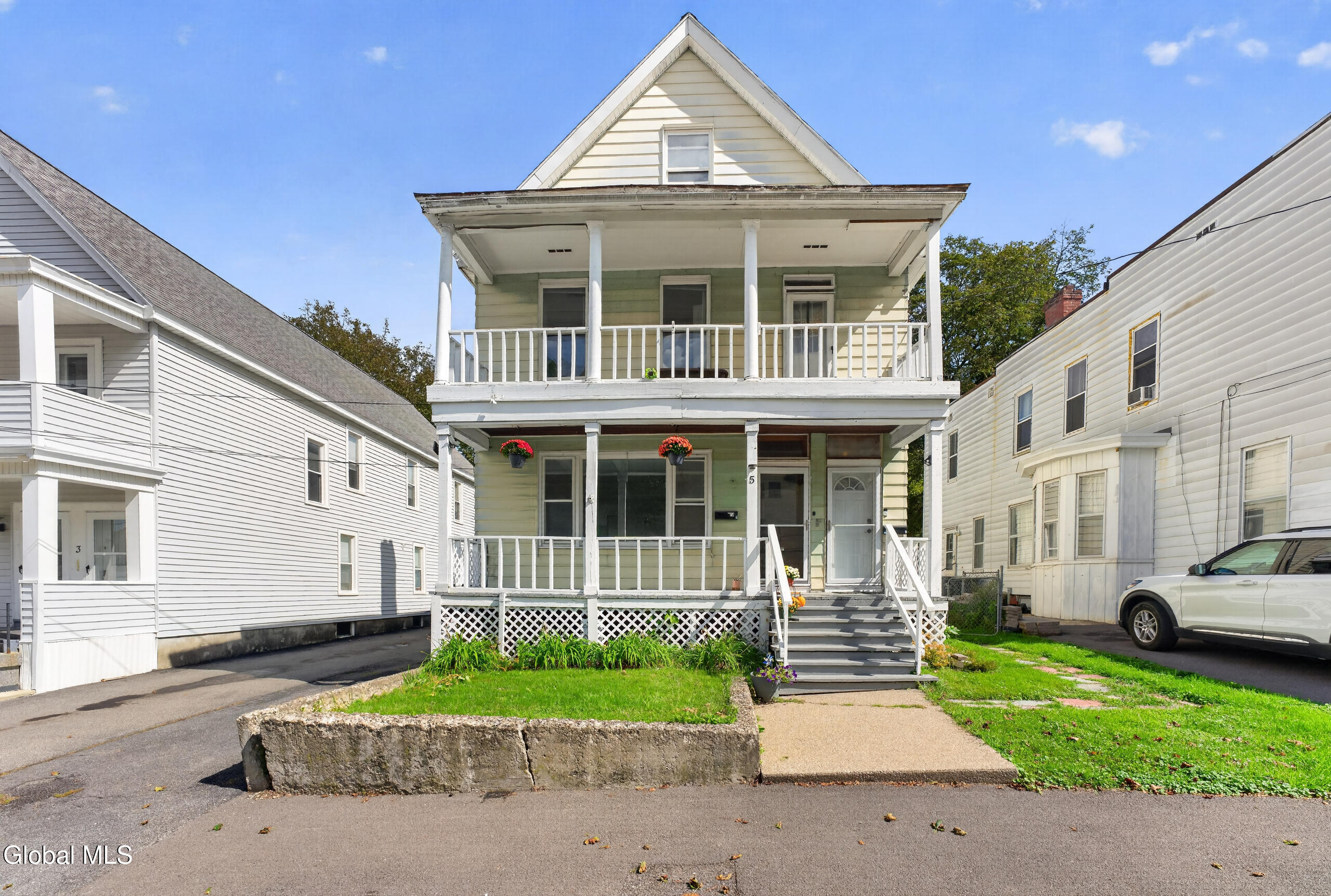 5 Lansing Avenue Troy NY 12180
