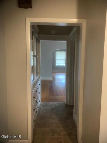 31 Vley Road Scotia NY 12302