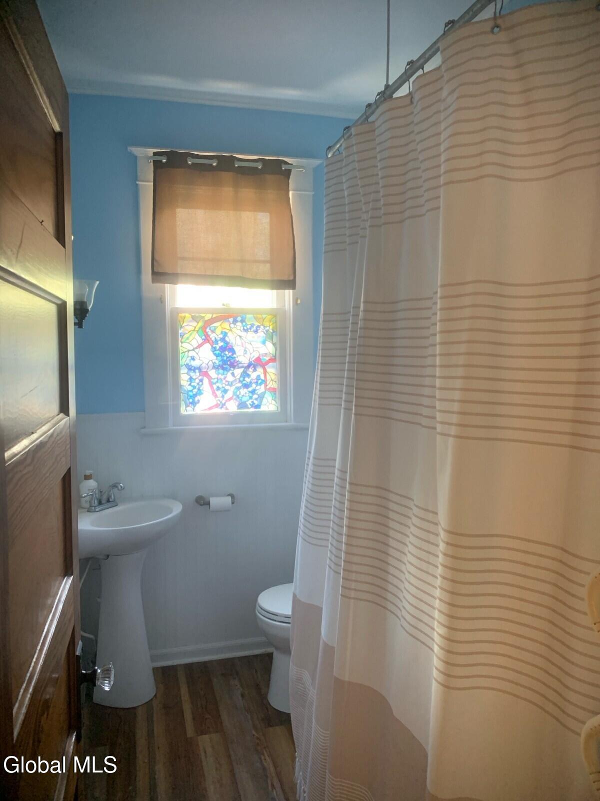 31 Vley Road Scotia NY 12302