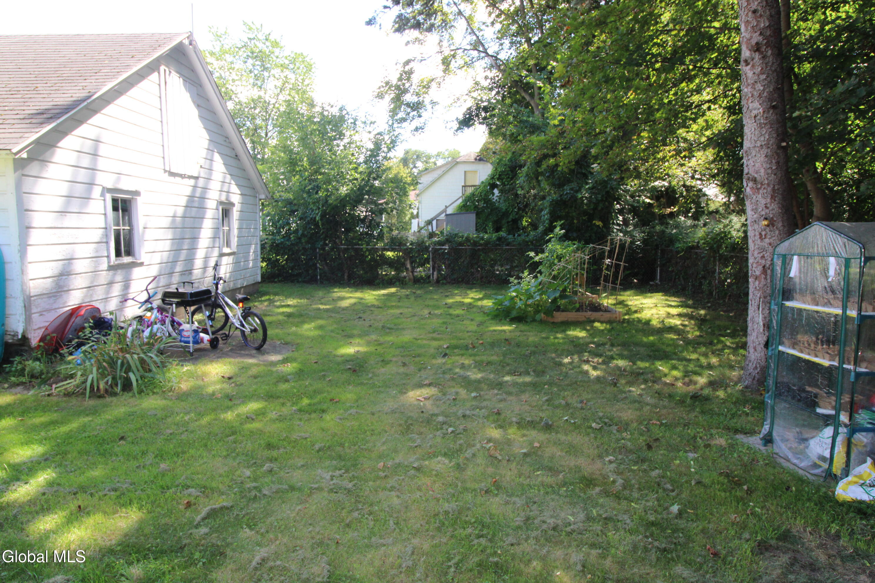 31 Vley Road Scotia NY 12302