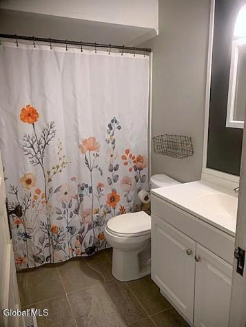 31 Vley Road Scotia NY 12302