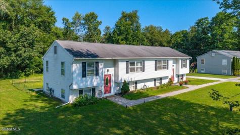 1119-1121 Raymond Road Malta NY 12020