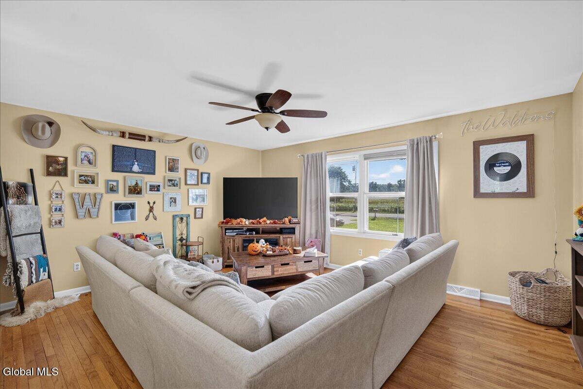 1119-1121 Raymond Road Malta NY 12020