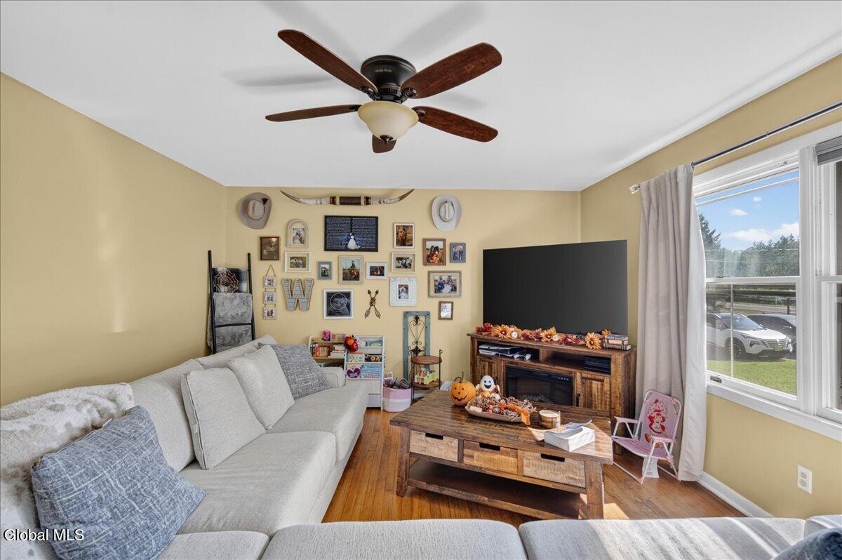 1119-1121 Raymond Road Malta NY 12020