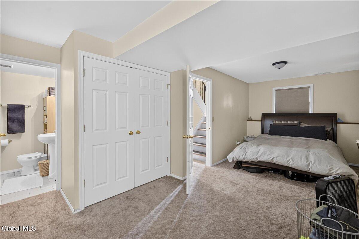 1119-1121 Raymond Road Malta NY 12020